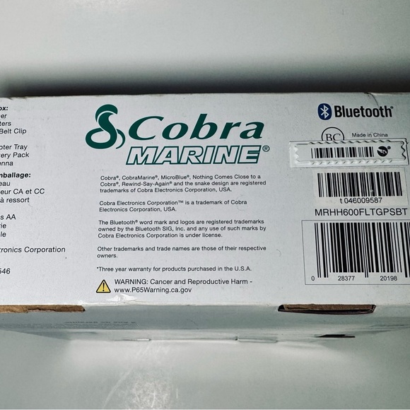 Cobra Marine HH600 DSC GPS Floating Handheld VHF Radio Bluetooth NOAA - Picture 3 of 9